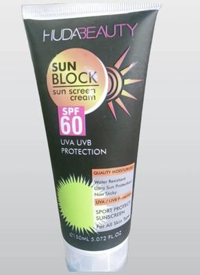 Huda Sunblock – Whitening Sunblock for Glowing Skin
